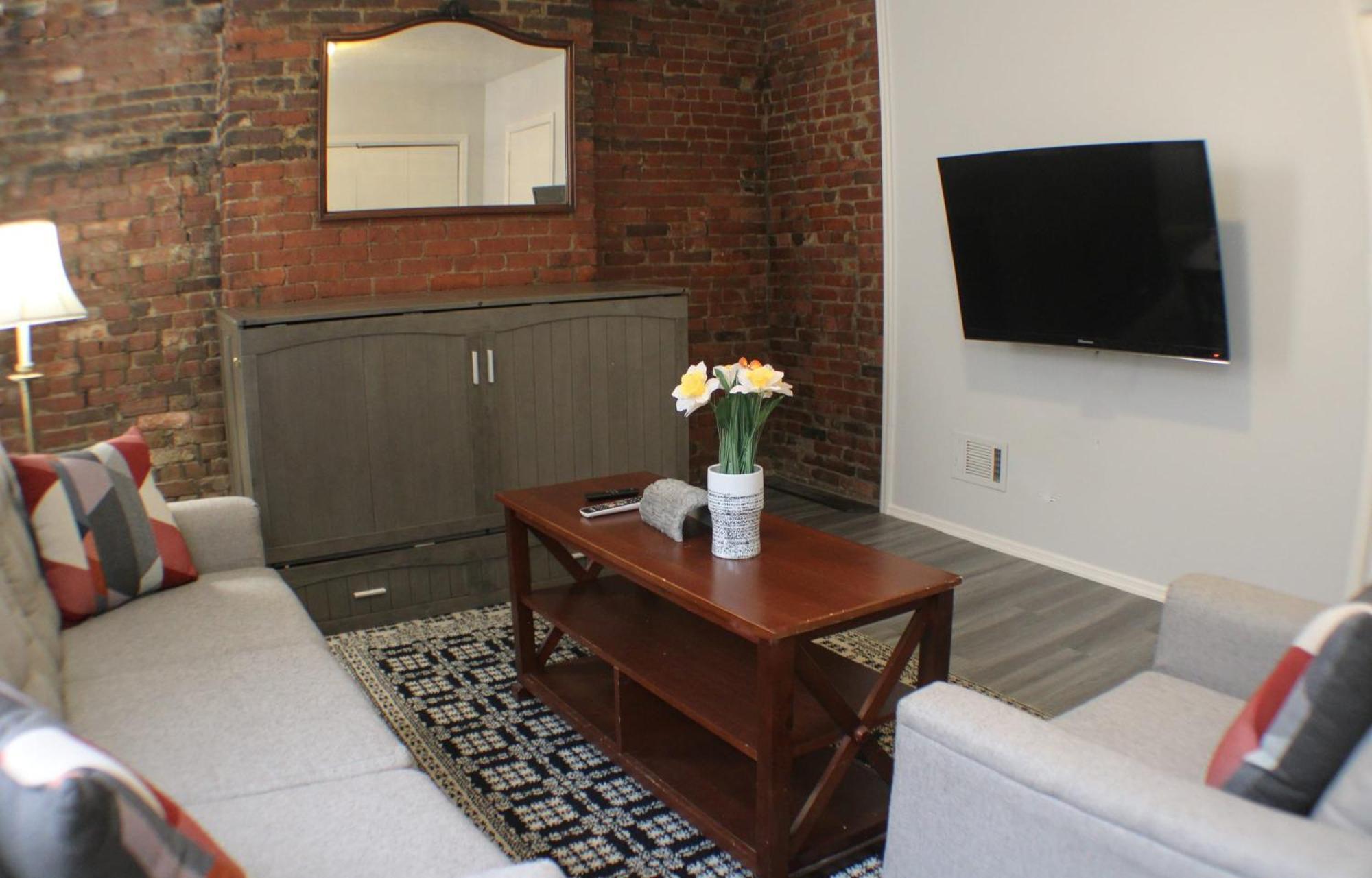 2 Bedroom East Carson Street Sanctuary Pittsburgh Extérieur photo